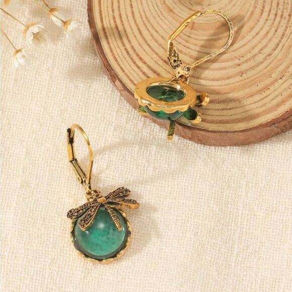 Vintage Style Dragonfly Shape Green Crystal Pendant Bohemian Earrings - Picture 3 of 10